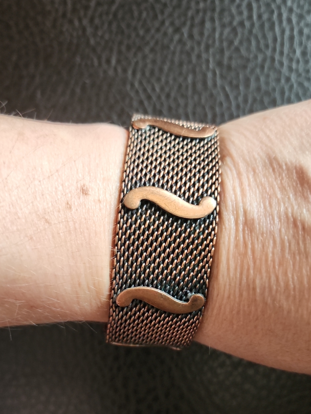 VTG Copper Mesh Cuff Bracelet - Picture 8 of 8